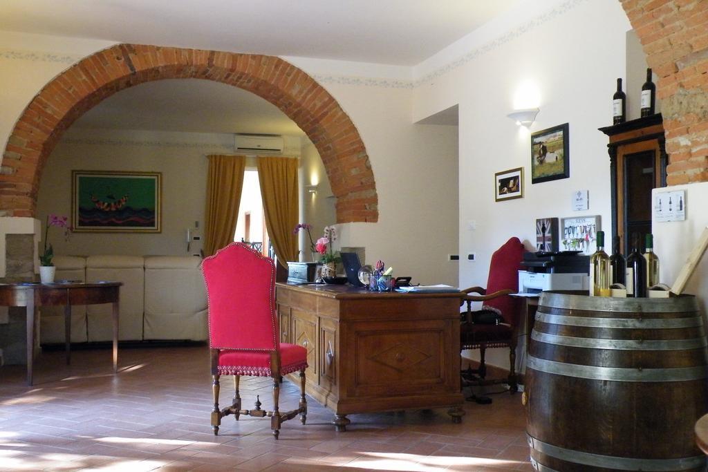 Maison d'hôtes Agriturismo Fattoria Di Gragnone Extérieur photo
